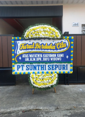 Papan Bunga Duka di Mareku