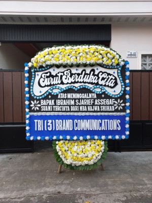 Papan Bunga Duka di Mareku
